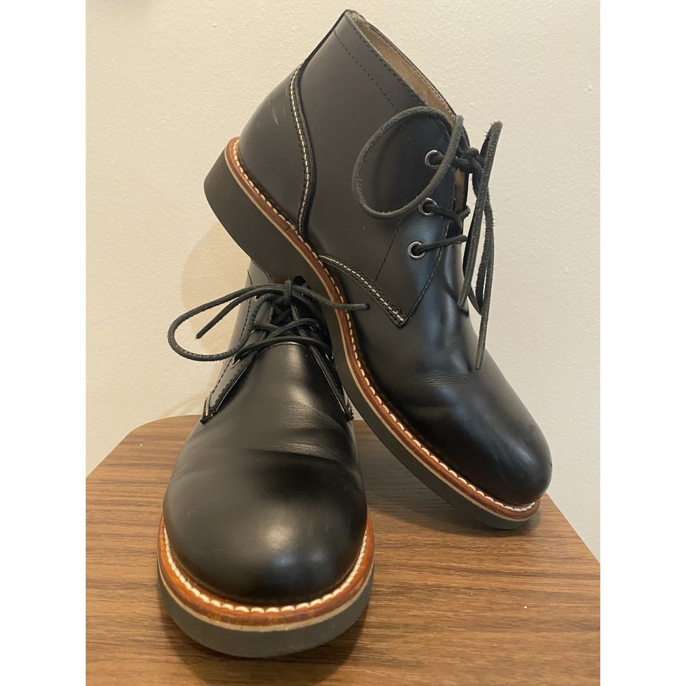 G.H. Bass & Co. Duxbury Men's Timeless Black Leather Plain Toe Chukka Boots 10M